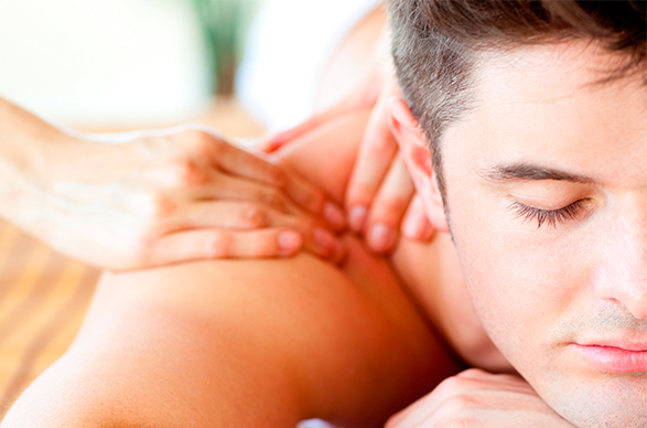 Tratamiento de fisioterapia en el centro Elena Miralles
